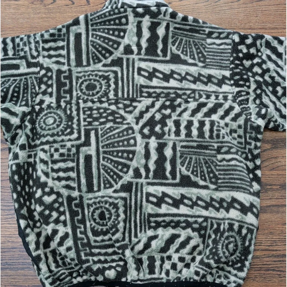 Vntg Jack Wolfskin Native Aztec Pullover 1/2 Zip Fleece Sz L USA Patagonia Vibes